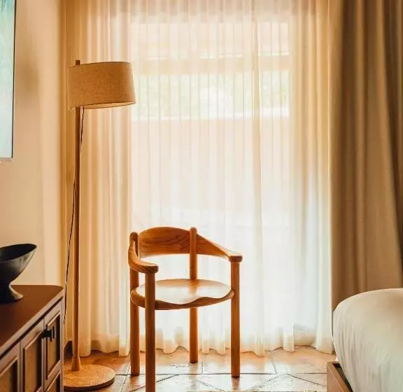 プール付きジュニアスイート, Aethos Sardinia