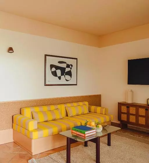 プール付きジュニアスイート, Aethos Sardinia