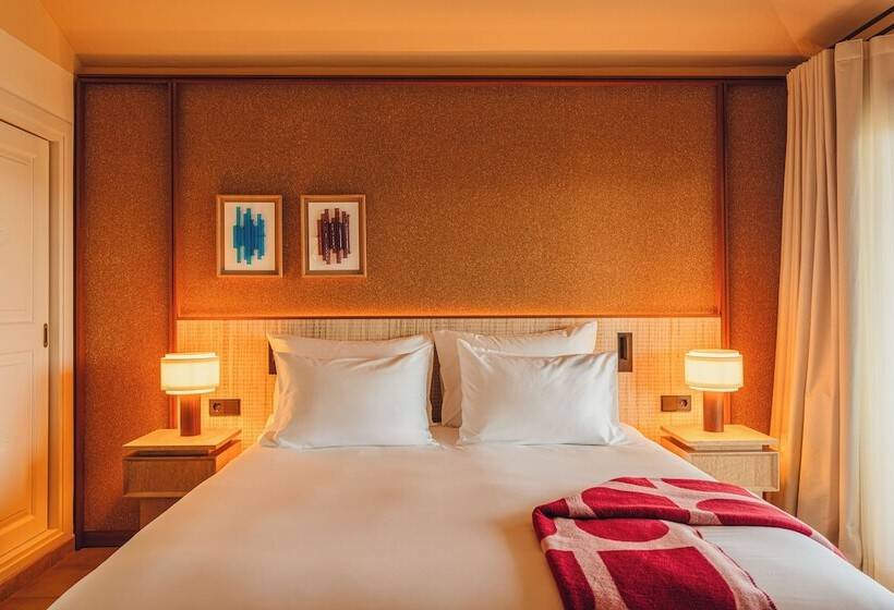 סוויטה נוף לים, Aethos Sardinia