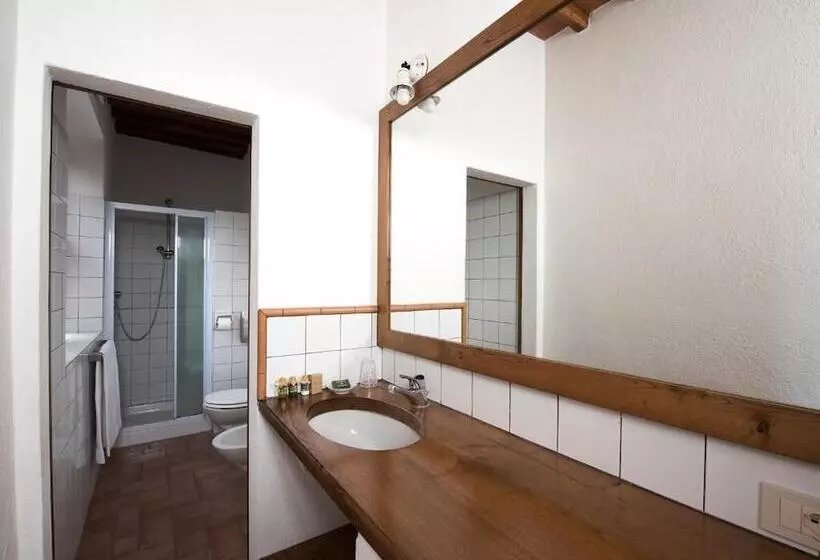 コンフォートルーム, Agriturismo San Sano