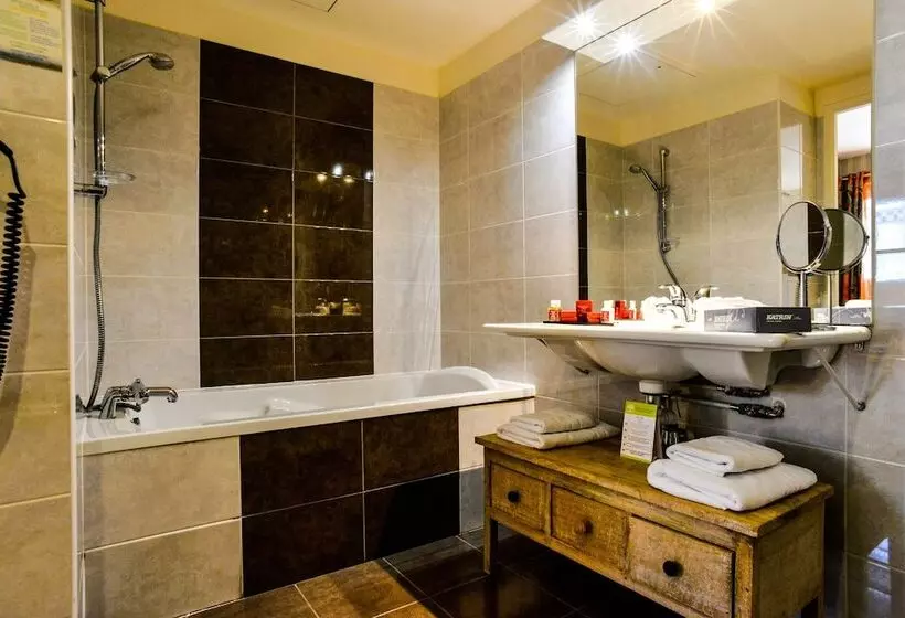 اتاق استاندارد با چشم‌انداز باغ, Almoria Hôtel & Spa