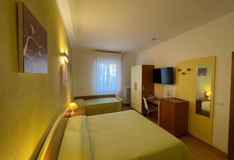 스탠다드 트리플 룸, Alpino