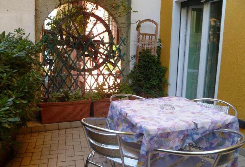 클래식 패밀리 룸, Alpino