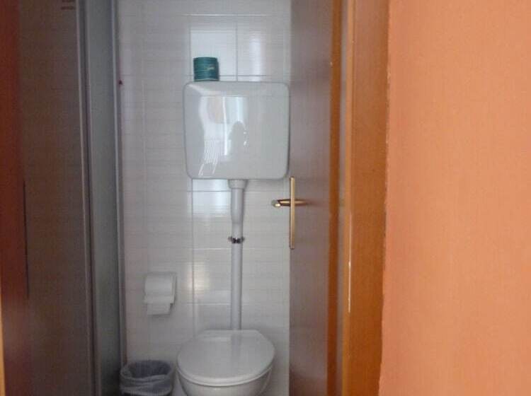 컴포트 싱글 룸, Alpino