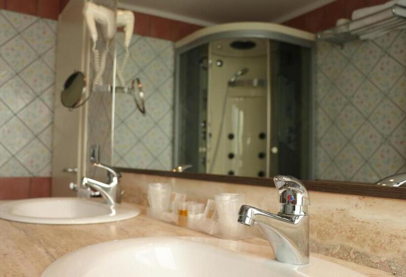 豪华海景房, Ancora