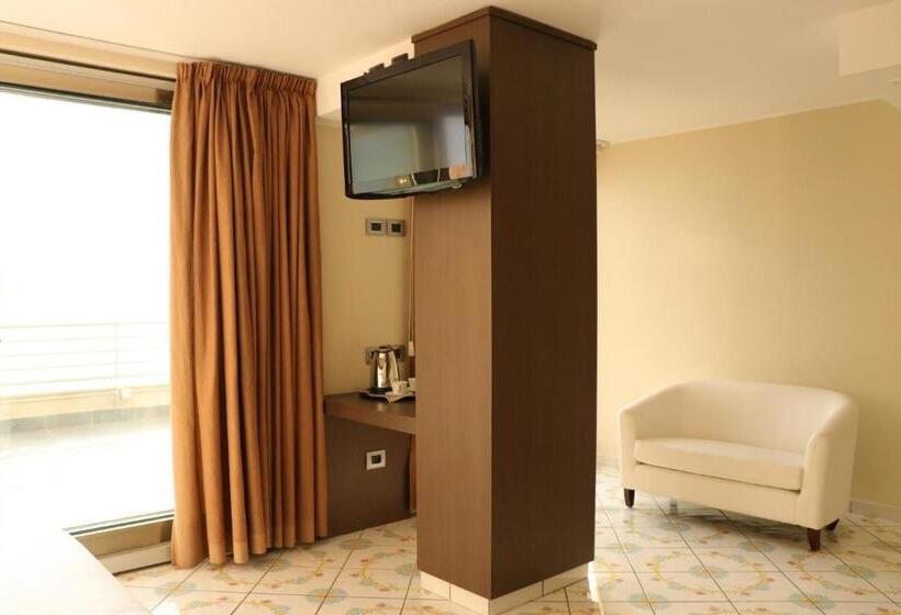 Quarto Deluxe Vista Mar, Ancora