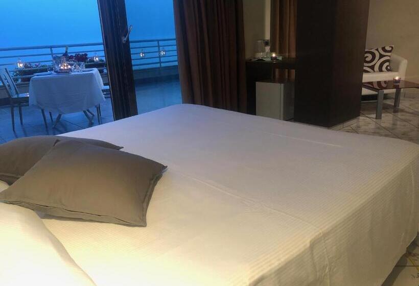 豪华海景房, Ancora