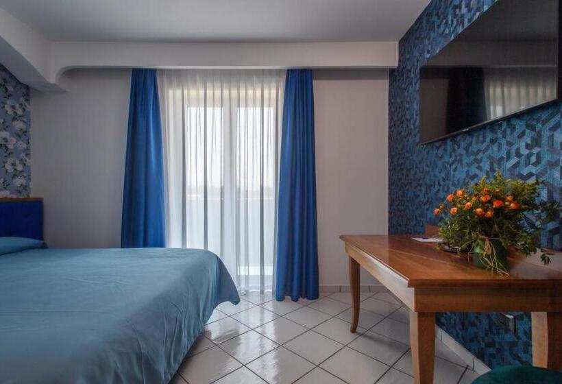 Quarto Estandar Vista Jardim, Ancora