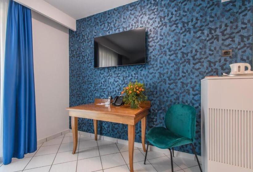 Quarto Estandar Vista Jardim, Ancora