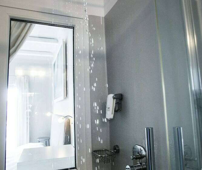 غرفة قياسية, Argo