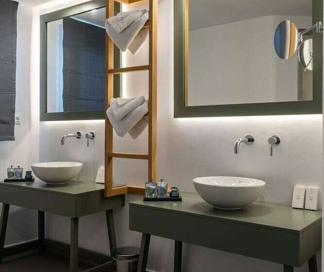 شقة غرفتين, Argo