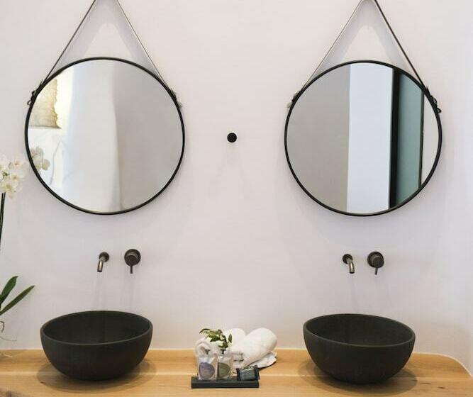 غرفة سوبيريور, Argo