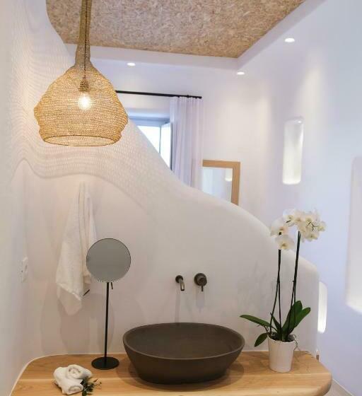 شقة سوبريور غرفة واحدة, Argo