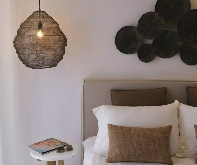 غرفة بريميوم عائلية, Argo