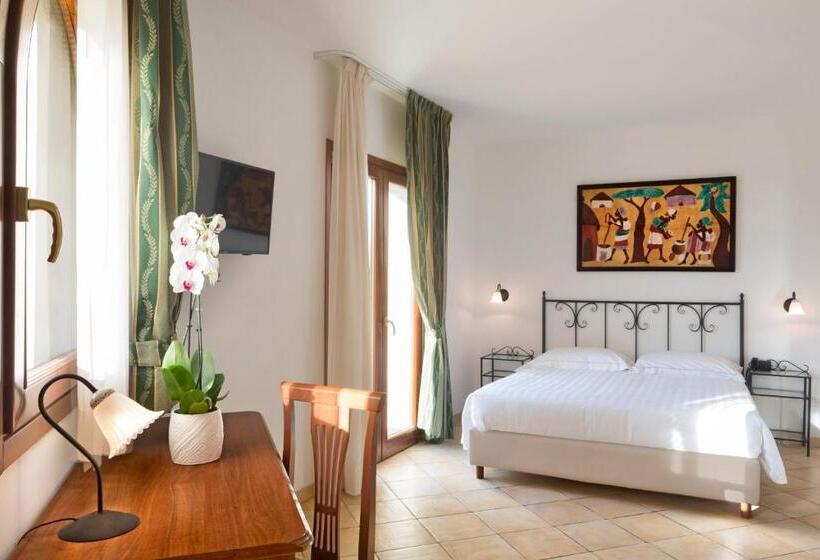 חדר קומפורט, Blu Hotel Morisco