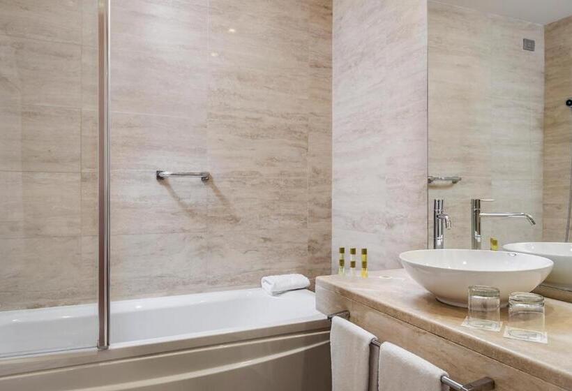 Habitación Triple Estándar, Eurostars Roma Aeterna
