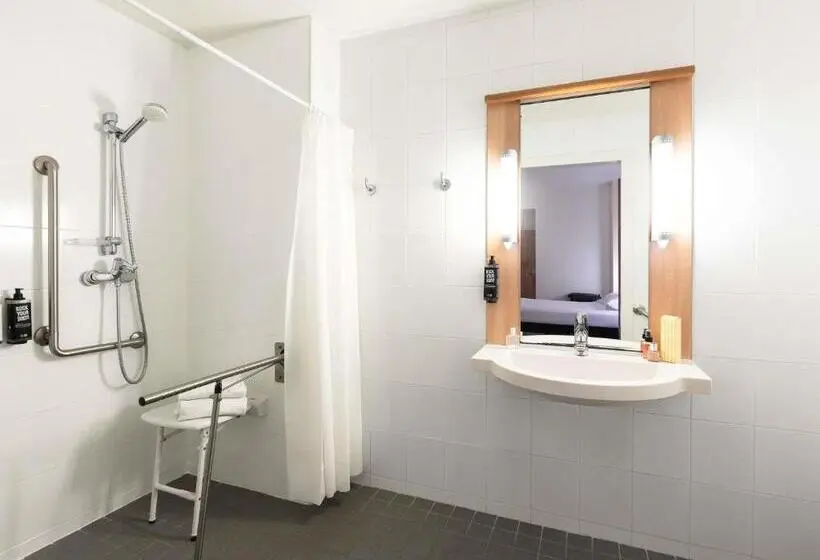 اتاق استاندارد برای معلولان, Ibis Bilbao Centro