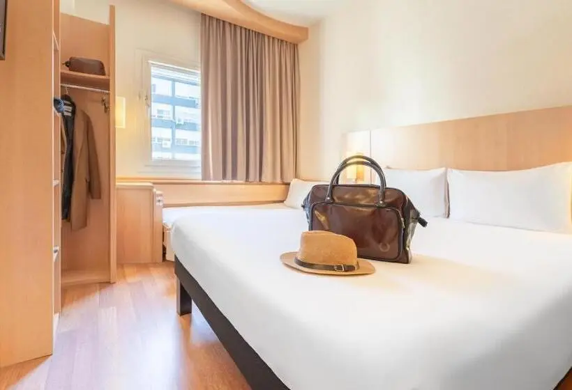 اتاق خانوادگی, Ibis Madrid Calle Alcalá