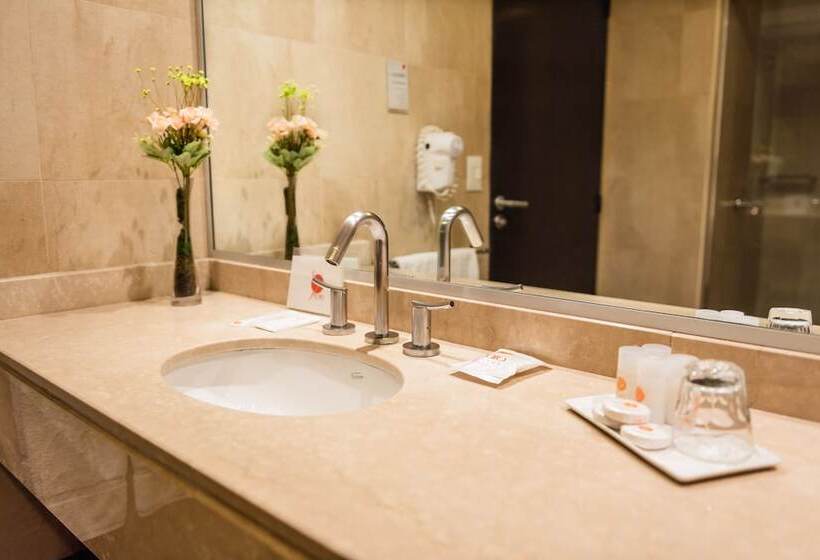 سوییت خانوادگی, Icaro Suites
