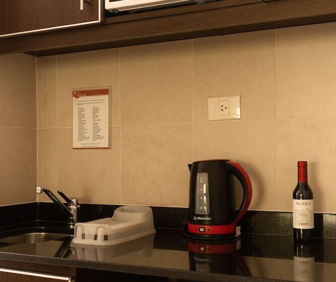 سوییت لوکس, Icaro Suites