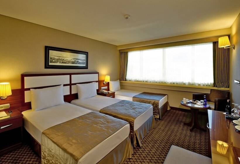 スタンダードルーム, Istanbul Golden City