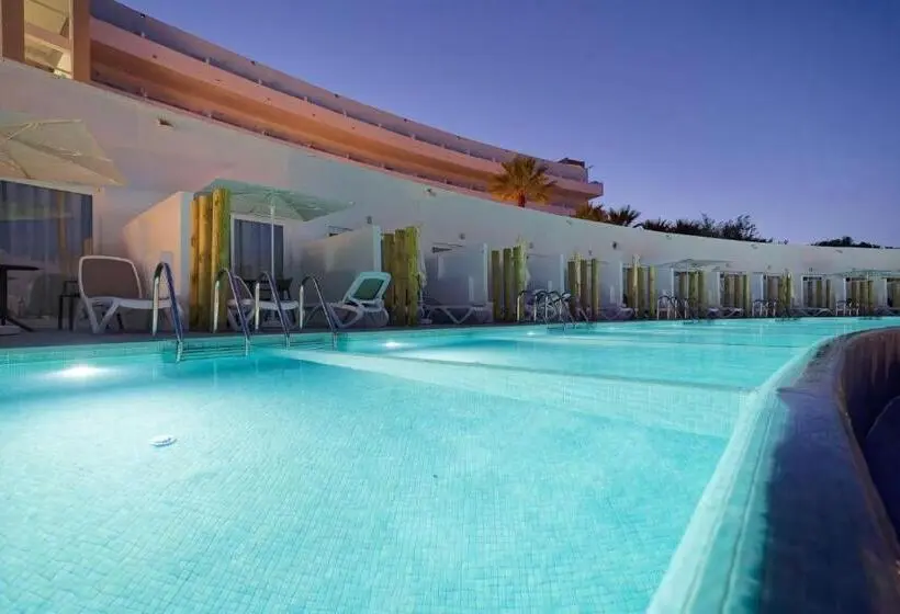 Standard swim-up room, Bluesea Golden Beach