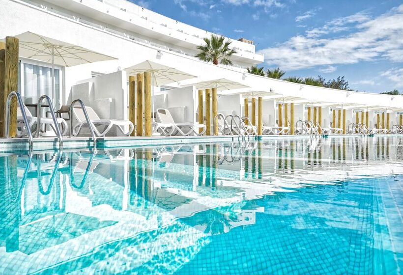 Standard swim-up room, Bluesea Golden Beach