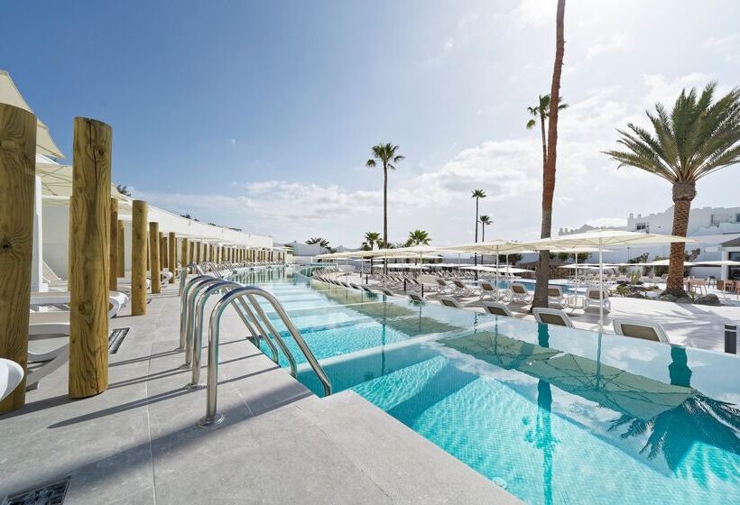 Standard swim-up room, Bluesea Golden Beach