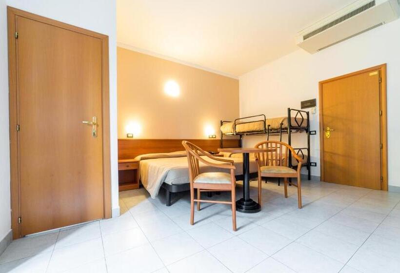 חדר בסיסי לארבעה, Meridiana Family & Nature