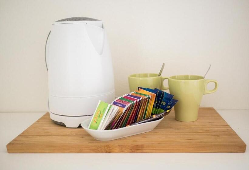 סוויטת ג'וניור עם טרסה, Meridiana Family & Nature