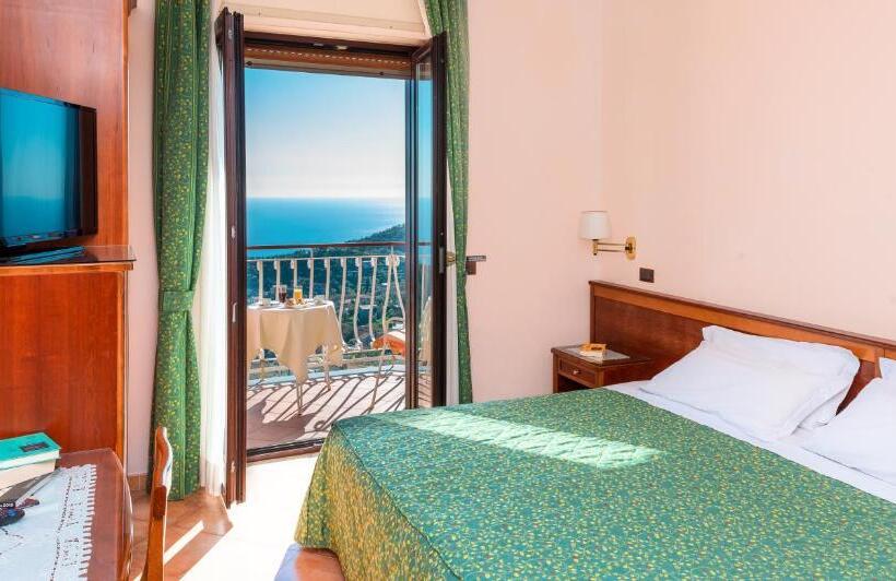 חדר סטנדרט נוף לים, Montana