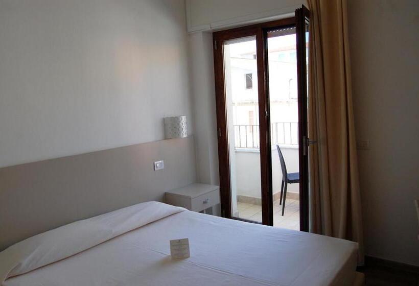 Comfort room with balcony, Nettuno