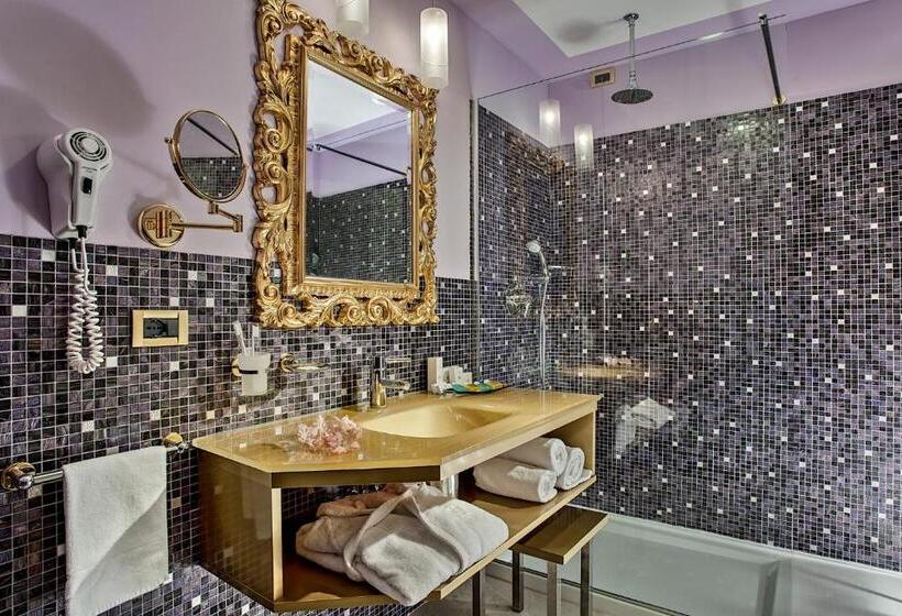 디럭스 룸, Park Hotel Junior