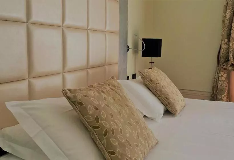 اتاق سوپریور, Park Hotel Junior