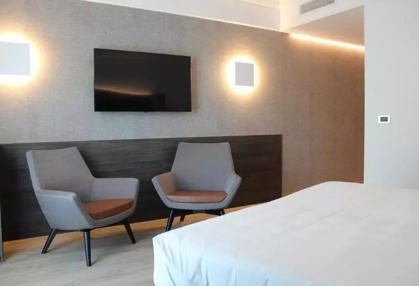 اتاق استاندارد, Park Hotel Junior