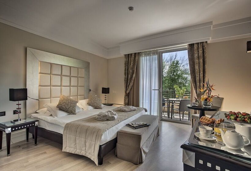 디럭스 룸, Park Hotel Junior