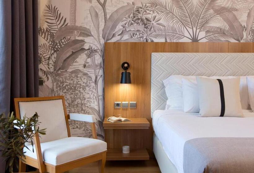 חדר סופריור עם נוף להרים, Ramada by Wyndham, Athens Club Attica Riviera