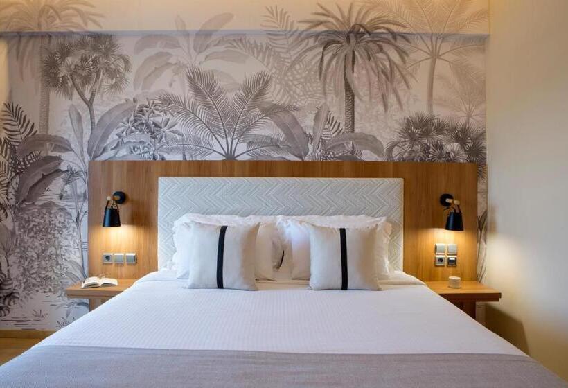 חדר סופריור עם נוף להרים, Ramada by Wyndham, Athens Club Attica Riviera