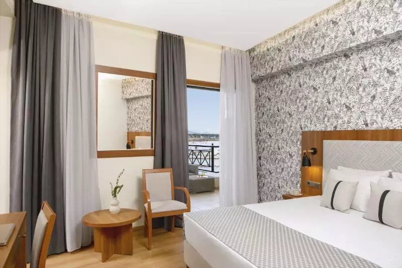 サイドシービュースーペリアールーム, Ramada by Wyndham, Athens Club Attica Riviera