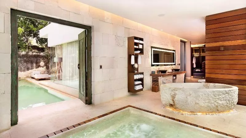 オーシャンビューのプレミアムルーム。, Ramada by Wyndham, Athens Club Attica Riviera
