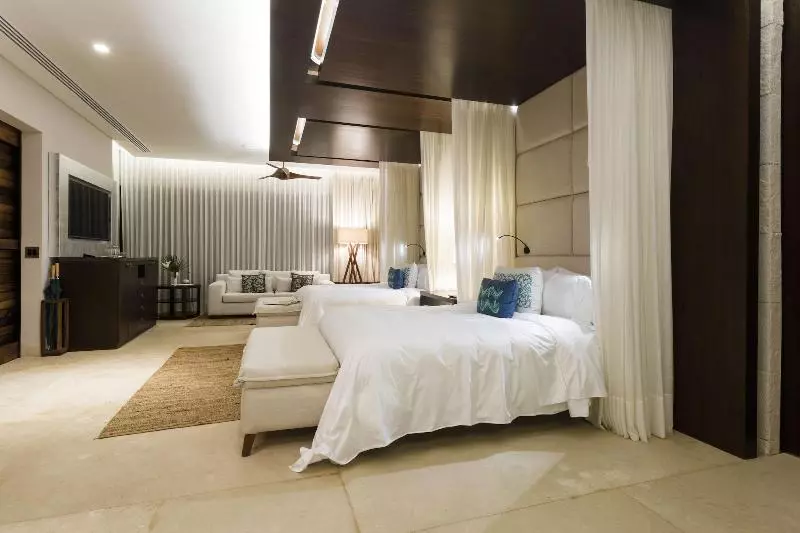 オーシャンビューのプレミアムルーム。, Ramada by Wyndham, Athens Club Attica Riviera