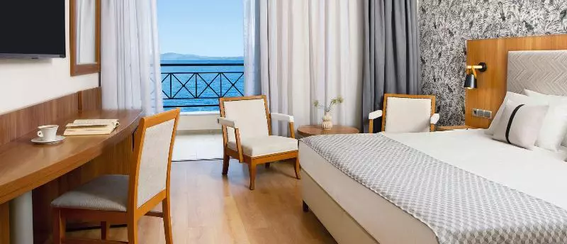 オーシャンビュースーペリアールーム, Ramada by Wyndham, Athens Club Attica Riviera