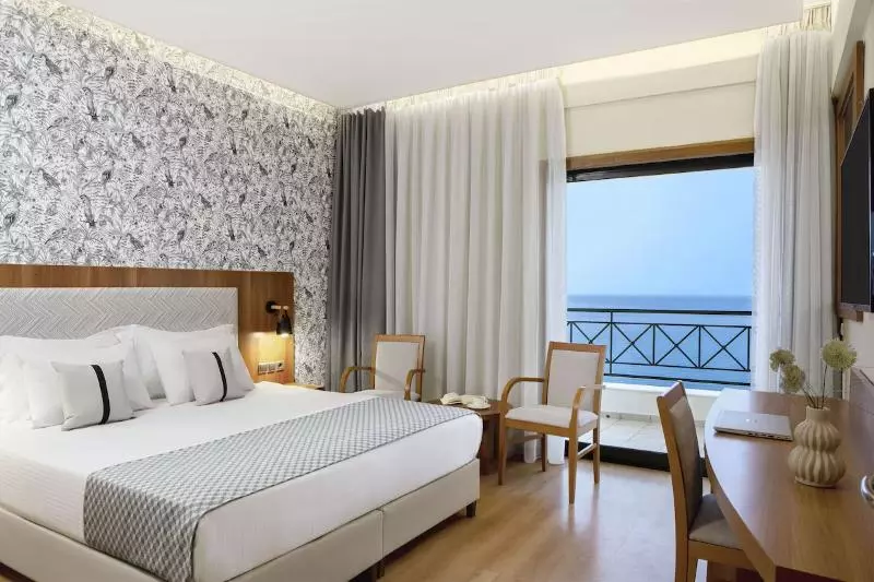 プレミアムスイート, Ramada by Wyndham, Athens Club Attica Riviera