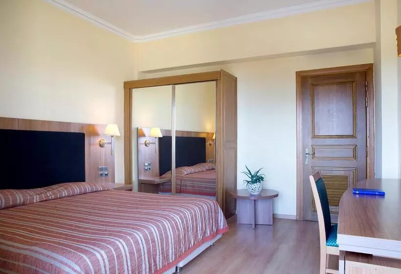 サイドオーシャンビューのプレミアムルーム, Ramada by Wyndham, Athens Club Attica Riviera