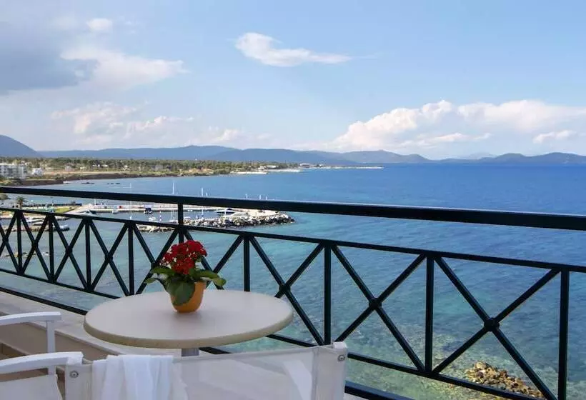 オーシャンビューのプレミアムルーム。, Ramada by Wyndham, Athens Club Attica Riviera