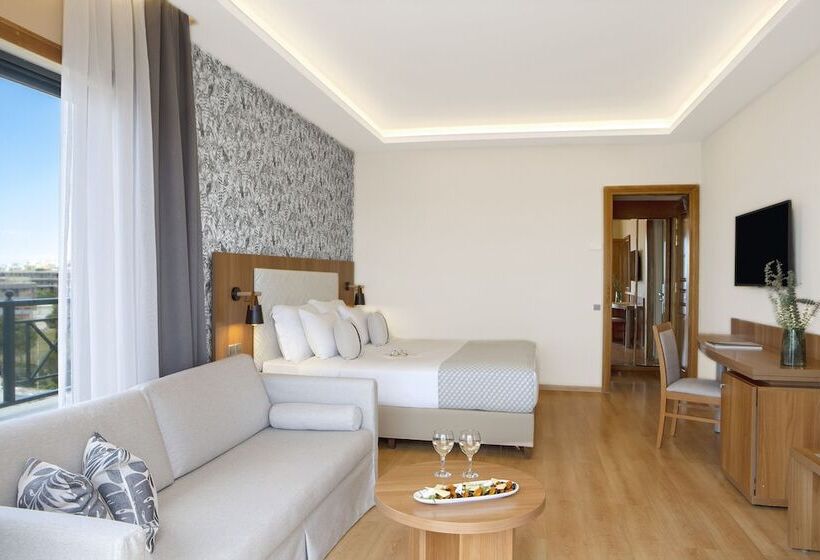 חדר פרמיום נוף לים, Ramada by Wyndham, Athens Club Attica Riviera