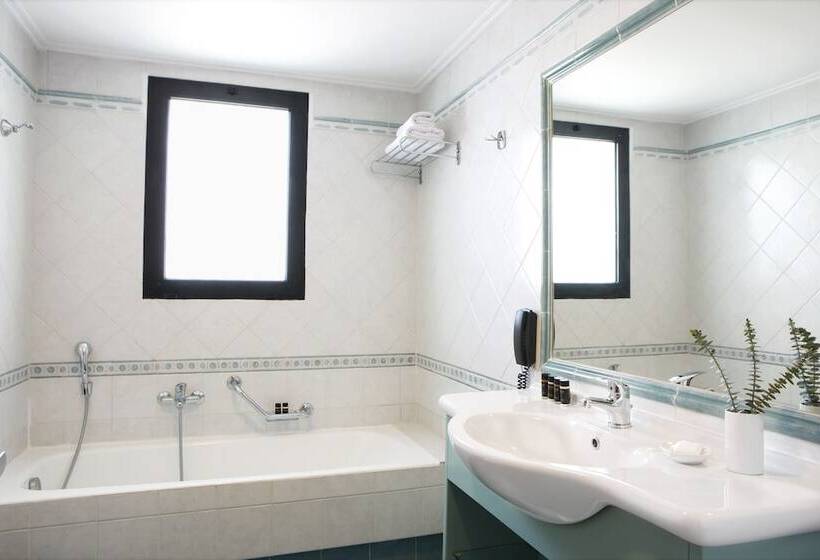 סוויטת פרמיום, Ramada by Wyndham, Athens Club Attica Riviera