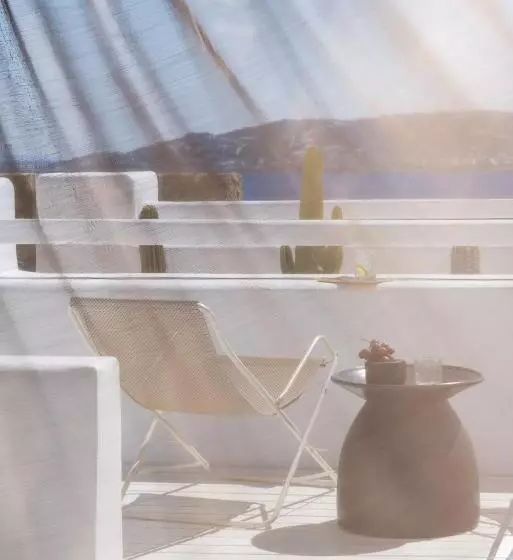 オーシャンビュースーペリアールーム, Rocabella Mykonos