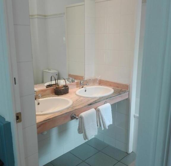 Номер Deluxe с Балконом, Xalet La Coromina