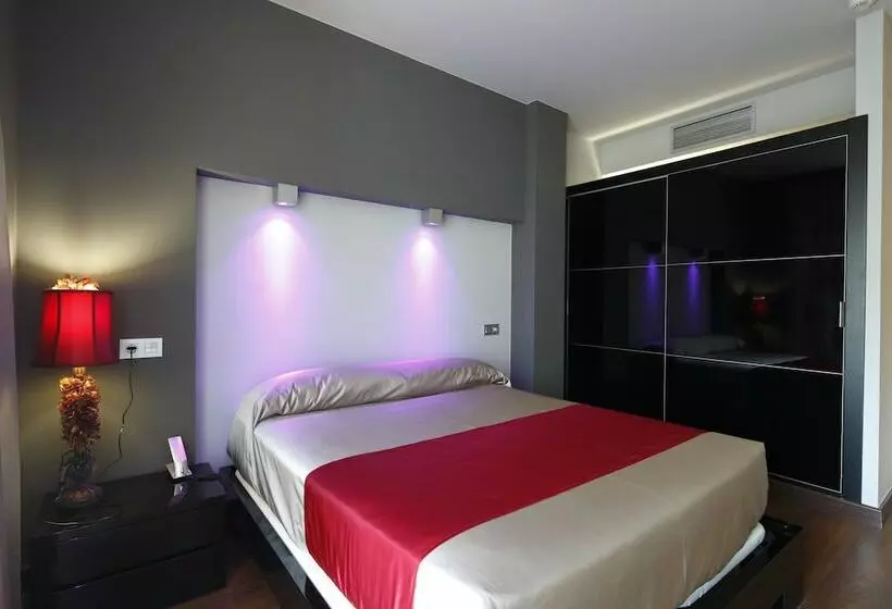 اتاق استاندارد, Silken Axis Vigo